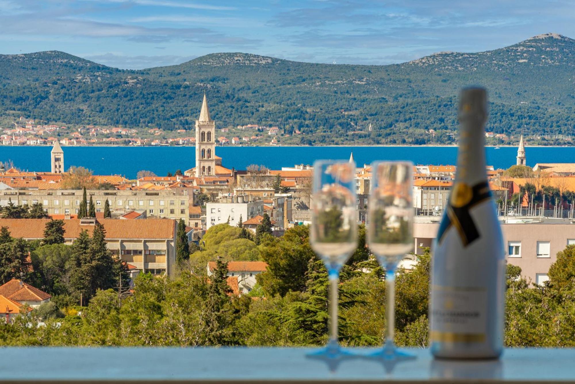Stella Maris 2bdr, Balcony, Sea View, Garage, Bbq Apartment Zadar