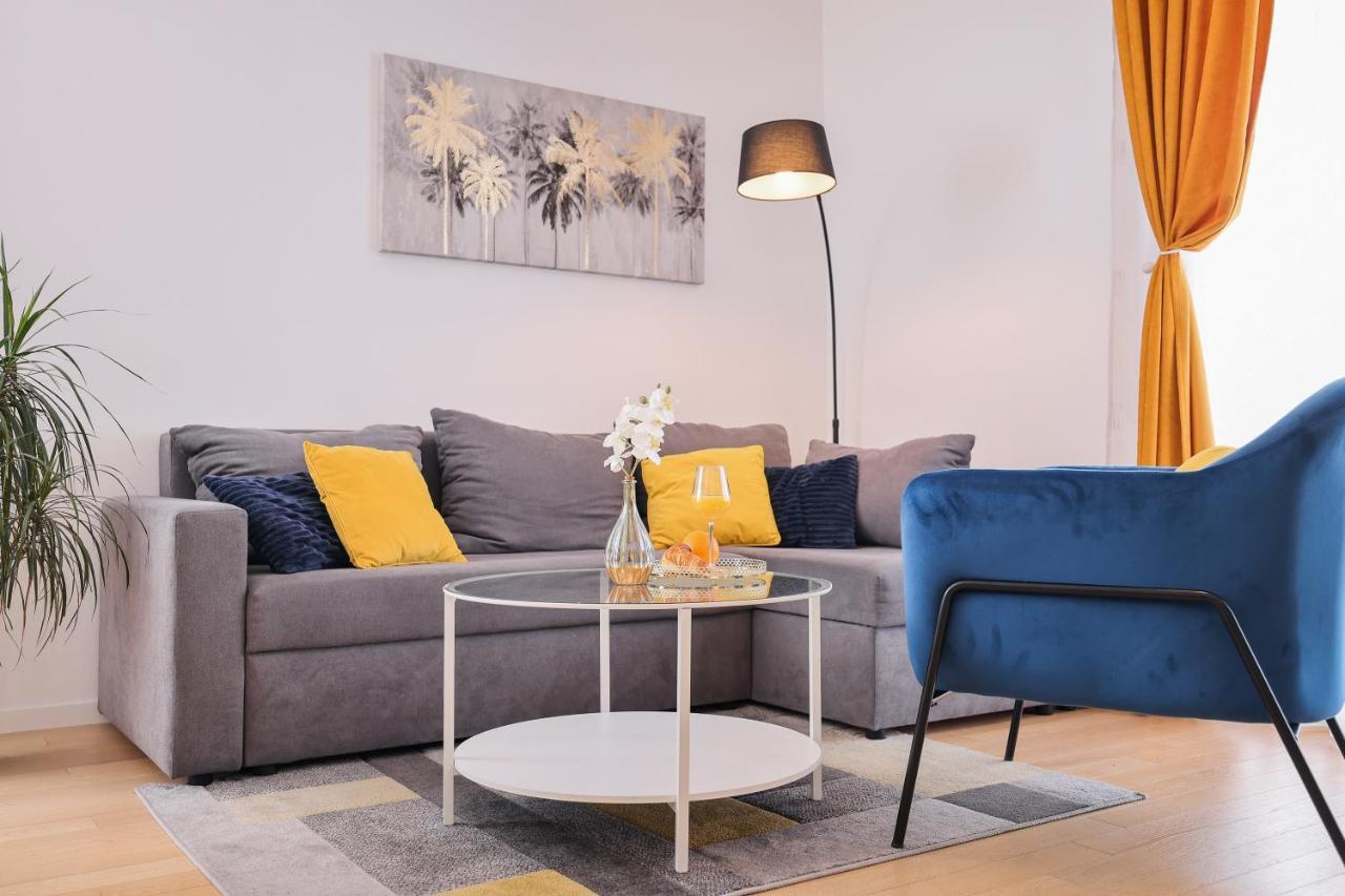 Stella Maris 2bdr, Balcony, Sea View, Garage, Bbq Apartment Zadar