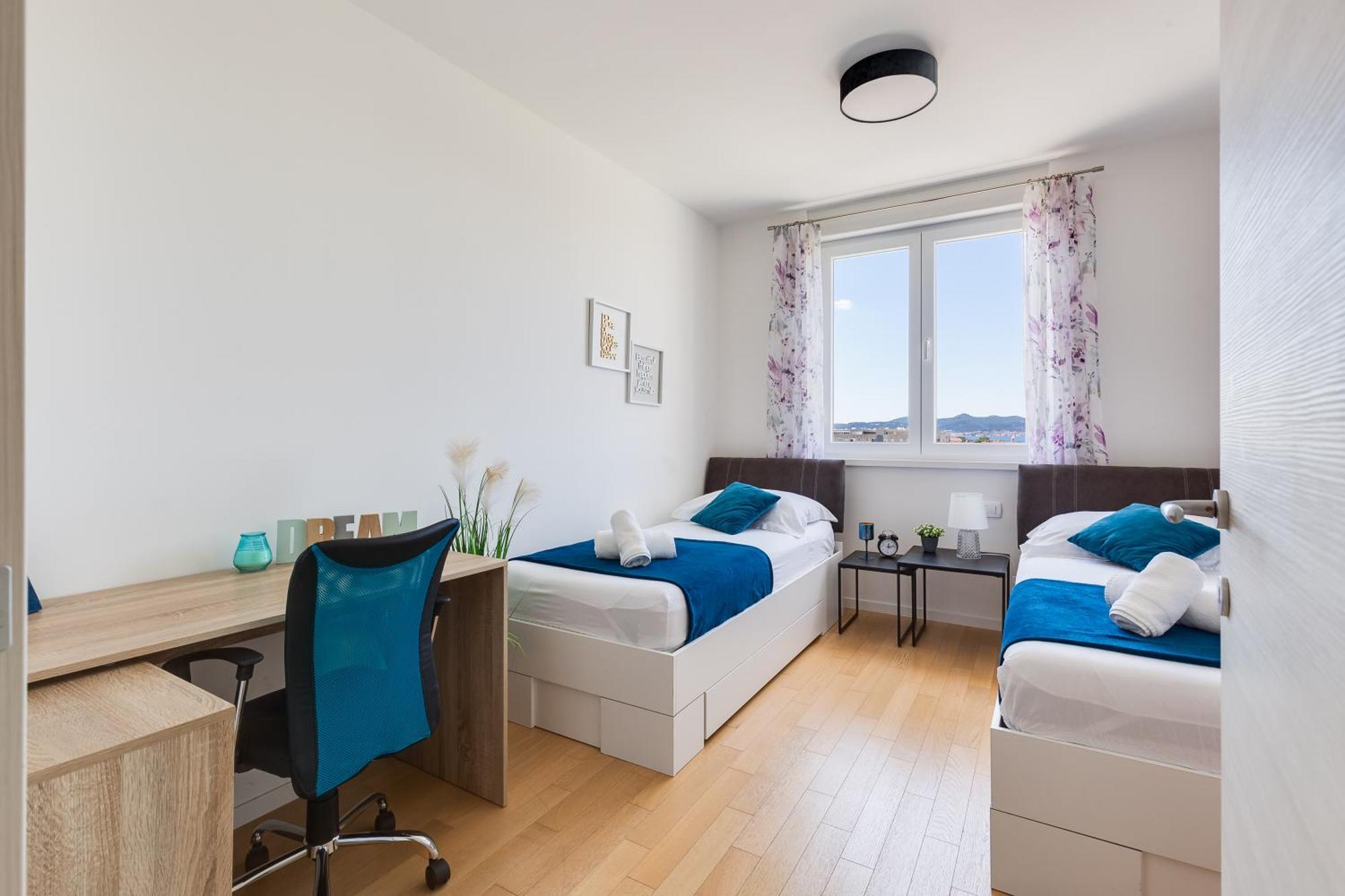 Stella Maris 2bdr, Balcony, Sea View, Garage, Bbq Appartement *