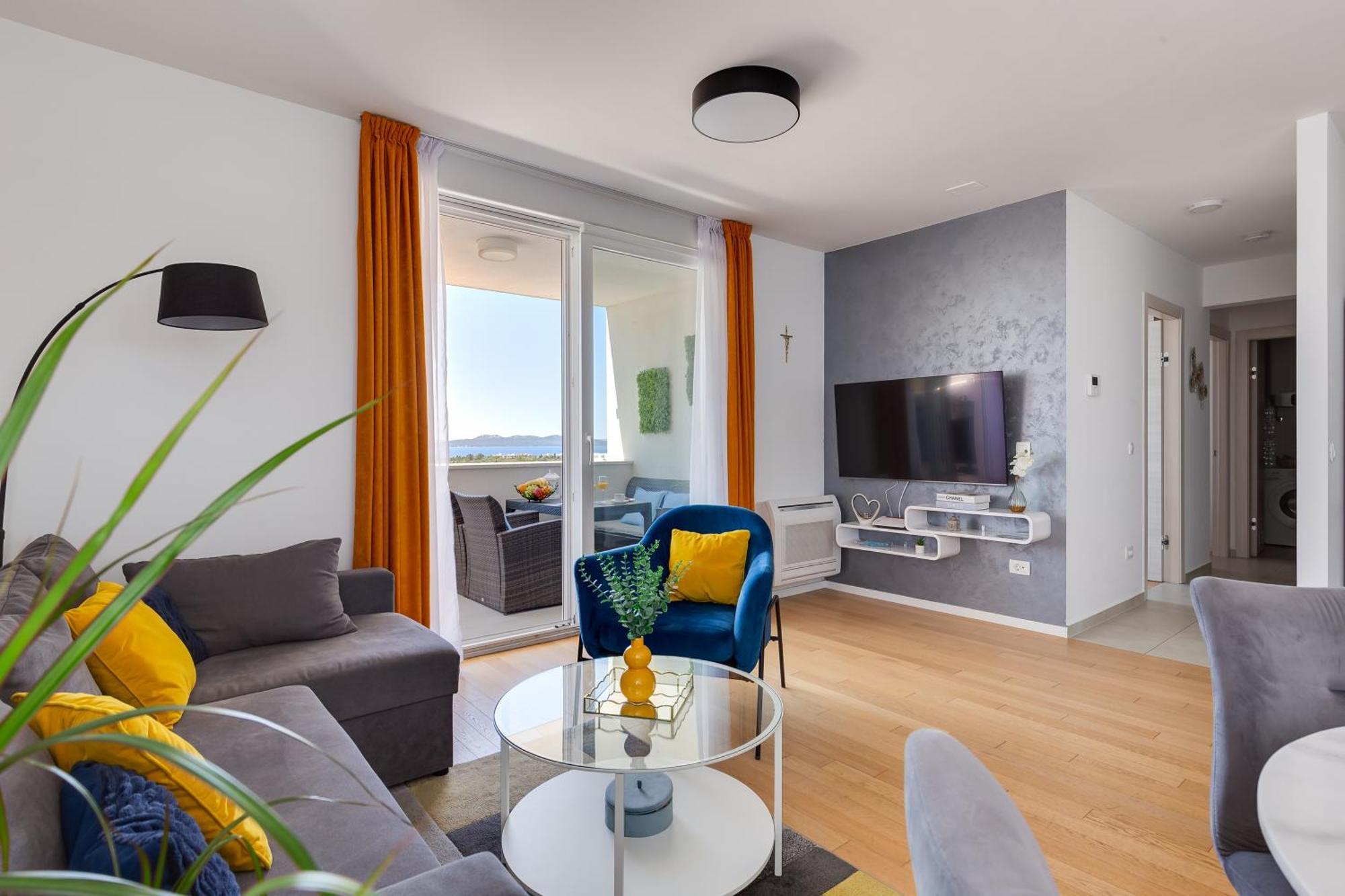 Stella Maris 2bdr, Balcony, Sea View, Garage, Bbq