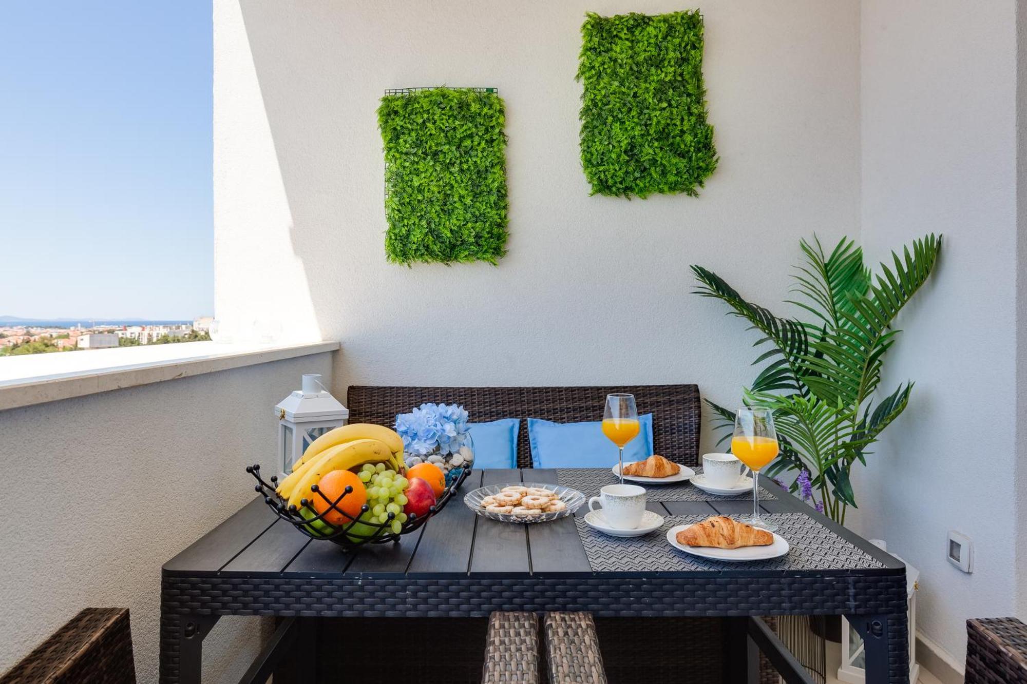 Stella Maris 2bdr, Balcony, Sea View, Garage, Bbq Appartement *
